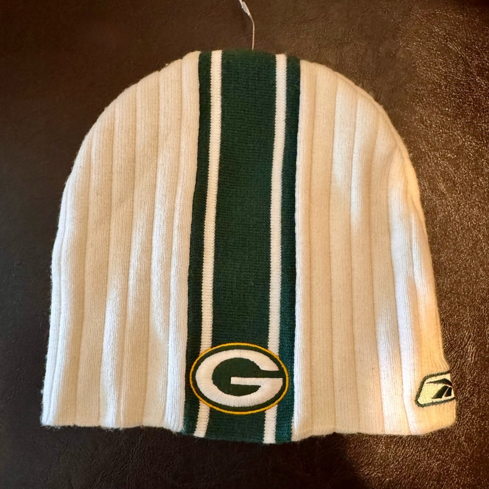 Vintage Reebok Green Bay Packers knit beanie, UNISEX